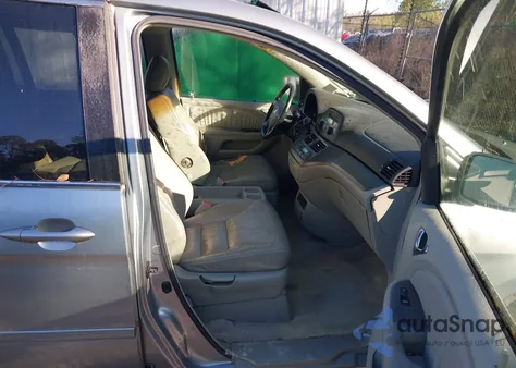 2006 Honda Odyssey Ex-L z USA, uszkodzony, nr VIN 5FNRL38756B061629